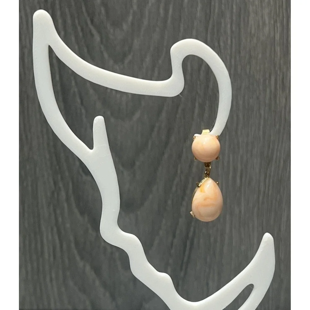 Vintage TRIFARI Peach Pink White Swirl Clip On Dangle Earrings Gold Tone